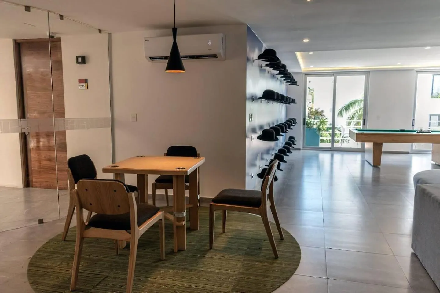 Luxury Condo, Private Room, 150Mb Wifi, Ac, Gym Playa del Carmen 0*,  Mexiko